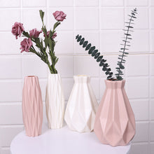 Load image into Gallery viewer, Ceramic Flower Vase